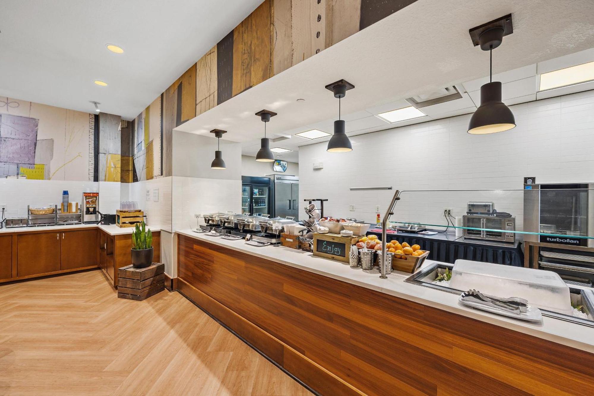 Four Points By Sheraton Jacksonville Baymeadows Eksteriør billede